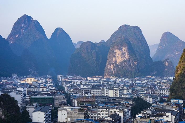 "Guilin's Scenery is the Best under Heaven"