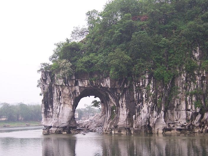 Guide to Guilin’s Elephant Trunk Hill