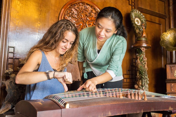 Learning Guzheng