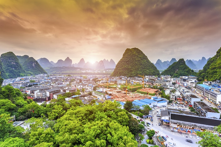 Overcast Day in Guilin