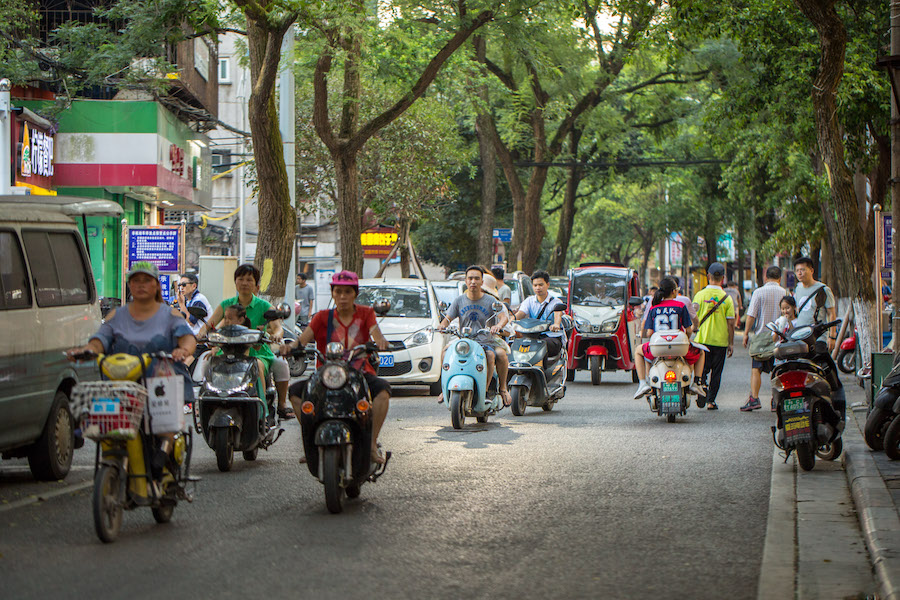 choosing the right city to teach english