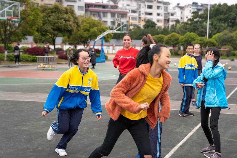 teach in china