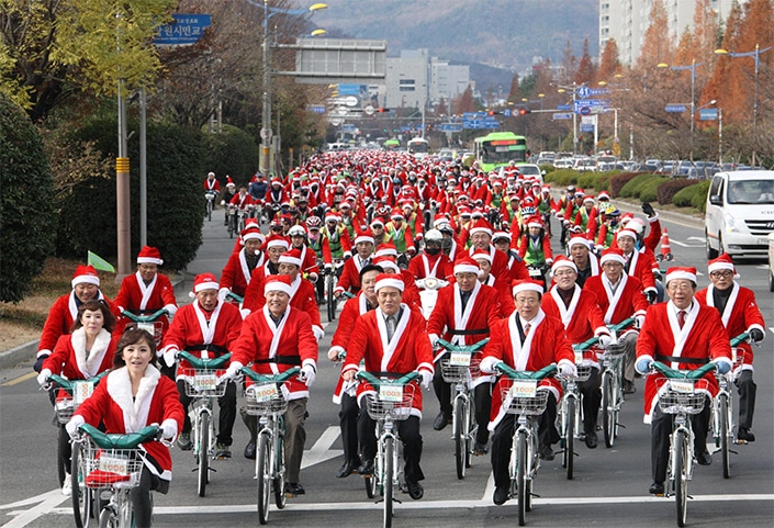 East Meets West: The Evolution of Christmas in China
